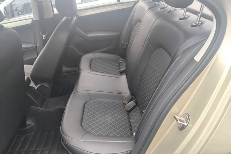 Used Skoda Rapid 2018 1.6L Automatic Comfort Edition Left Rear Seat