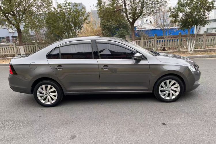 Used Skoda Rapid 2018 1.6L Manual Comfort Edition Exterior 6