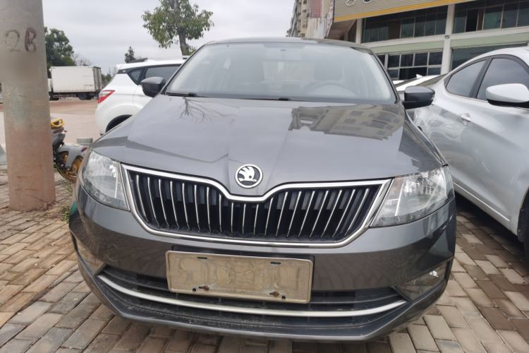 Used Skoda Rapid 2018 1.6L Automatic Comfort Edition Front