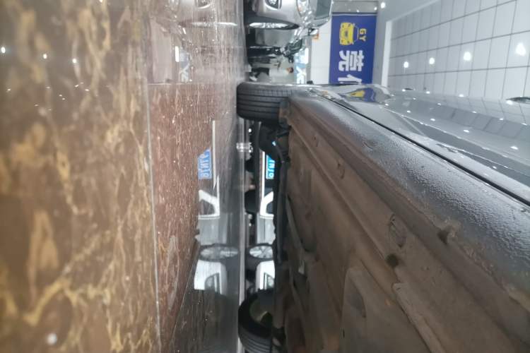 Used Skoda Rapid 2018 1.6L Automatic Comfort Edition Right Side Sill