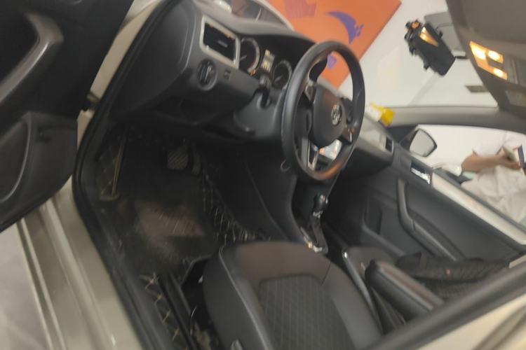 Used Skoda Rapid 2018 1.6L Automatic Comfort Edition Driver Seat