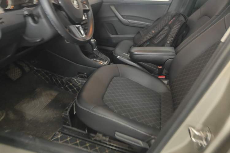 Used Skoda Rapid 2018 1.6L Automatic Comfort Edition Left Front Seat