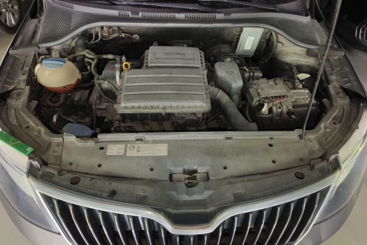Used Skoda Rapid 2018 1.6L Manual Comfort Edition Engine Bay