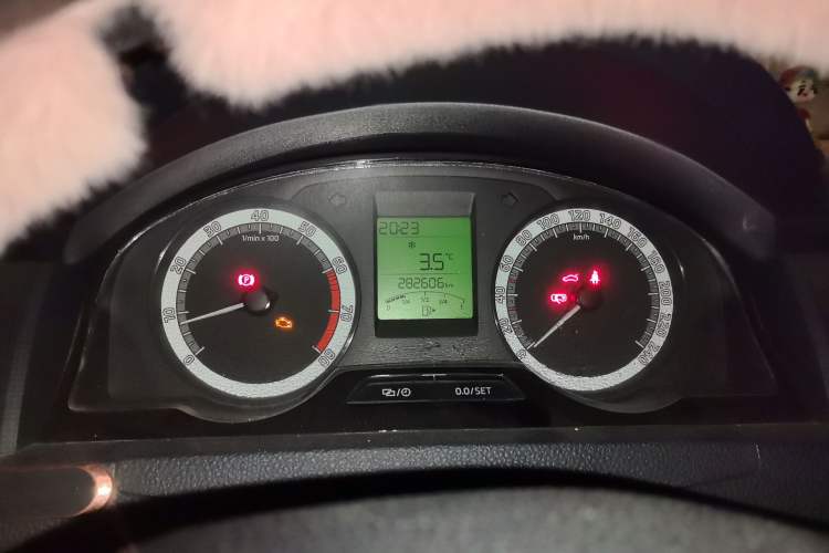 Used Skoda Rapid 2018 1.6L Manual Standard Edition Instrument Cluster