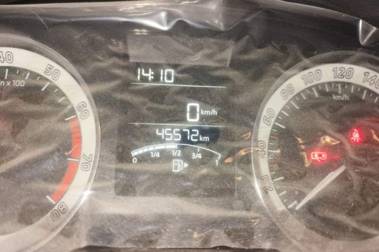 Used Skoda Rapid 2018 1.6L Manual Comfort Edition Odometer Close Up