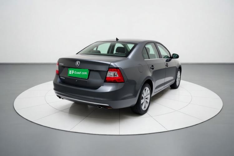 Used Skoda Rapid 2018 1.6L Manual Comfort Edition Rear Right 45 Deg