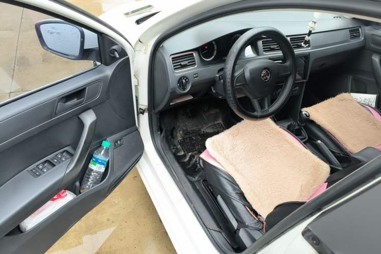 Used Skoda Rapid 2018 1.4L Manual Standard Edition Driver Seat