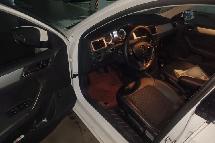 Used Skoda Rapid 2018 1.6L Manual Comfort Edition Driver Seat