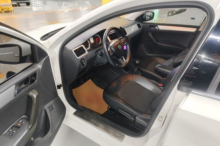 Used Skoda Rapid 2018 1.4L Manual Comfort Edition Driver Seat