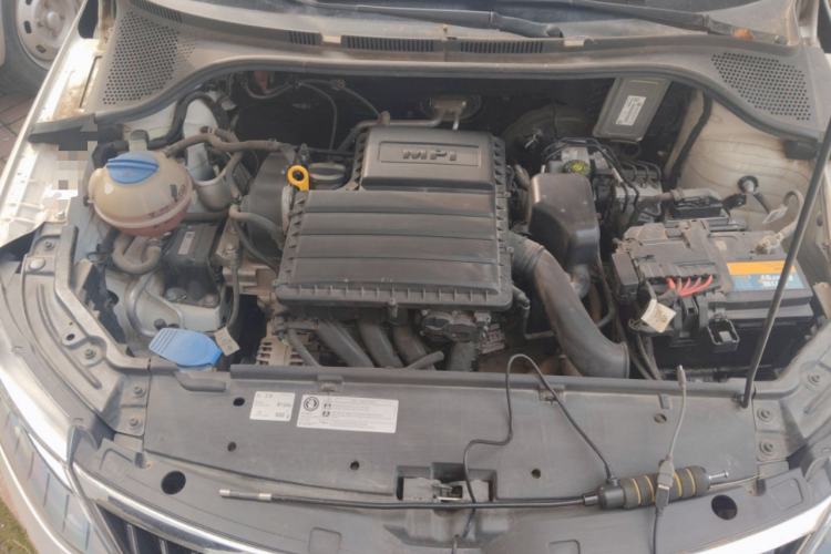 Used Skoda Rapid 2018 1.6L Automatic Comfort Edition Engine Bay