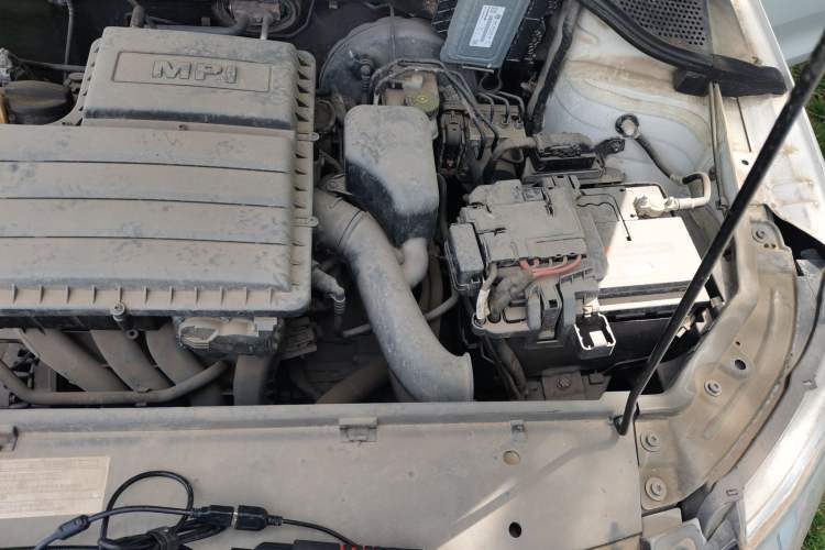 Used Skoda Rapid 2018 1.6L Automatic Comfort Edition Engine Bay Left