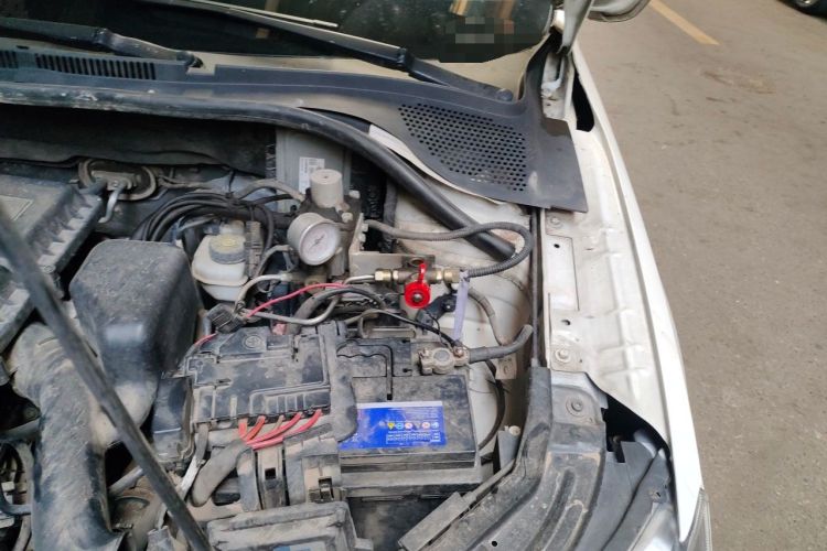 Used Skoda Rapid 2018 1.6L Automatic Comfort Edition Engine Bay Left
