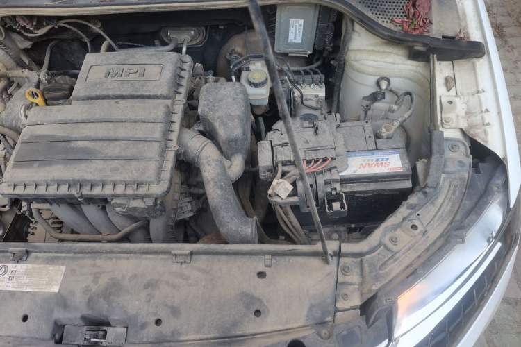 Used Skoda Rapid 2018 1.6L Manual Comfort Edition Engine Bay Left