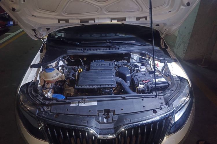 Used Skoda Rapid 2018 1.6L Manual Comfort Edition Engine Bay