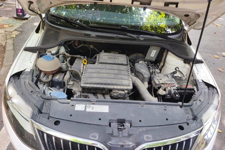 Used Skoda Rapid 2018 1.6L Manual Comfort Edition Engine Bay
