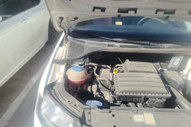 Used Skoda Rapid 2018 1.4L Manual Standard Edition Engine Bay Right