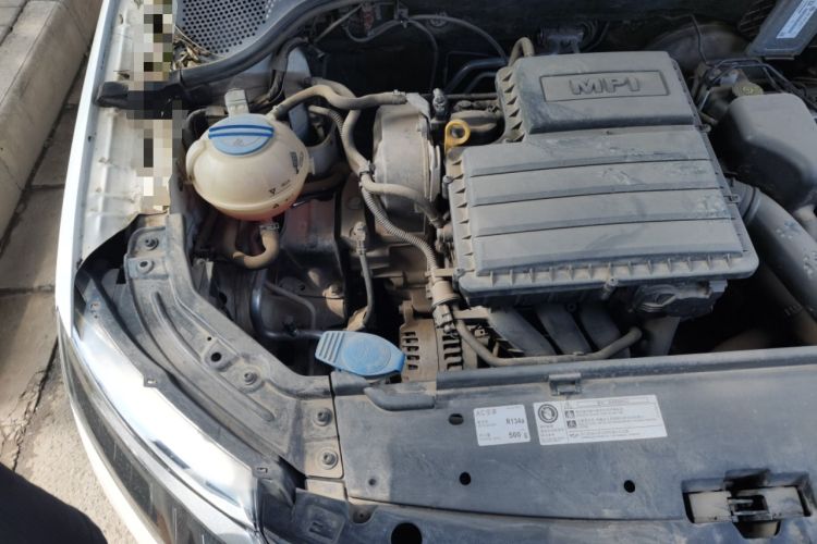 Used Skoda Rapid 2018 1.6L Manual Comfort Edition Engine Bay Right