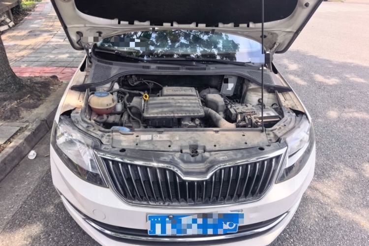 Used Skoda Rapid 2018 1.6L Manual Comfort Edition Engine Bay