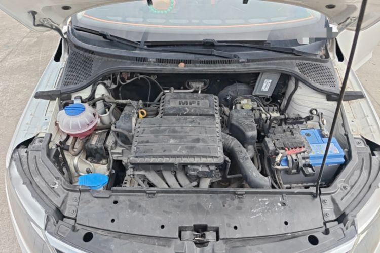 Used Skoda Rapid 2018 1.6L Automatic Comfort Edition Engine Bay