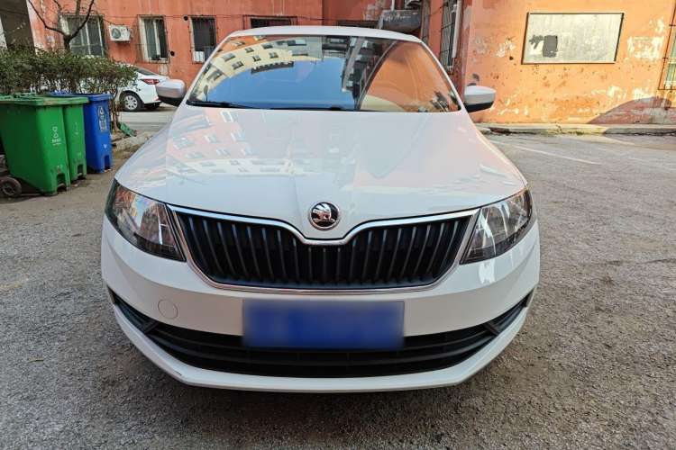 Used Skoda Rapid 2018 1.6L Manual Standard Edition Exterior 1