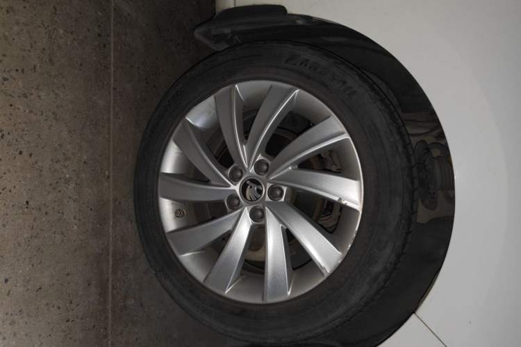 Used Skoda Rapid 2018 1.6L Manual Comfort Edition Exterior 1