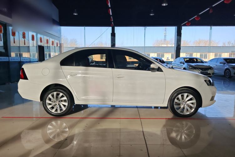 Used Skoda Rapid 2018 1.6L Manual Comfort Edition Exterior 2