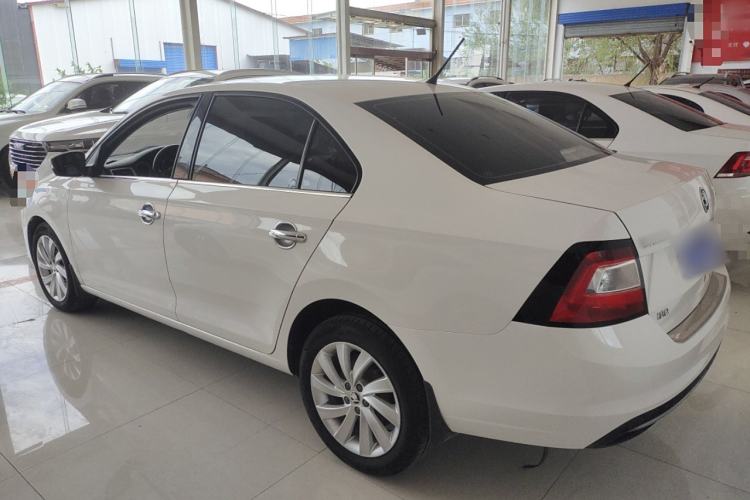 Used Skoda Rapid 2018 1.6L Automatic Comfort Edition Exterior 5