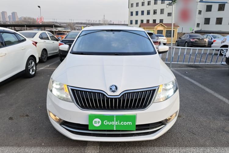 Used Skoda Rapid 2018 1.6L Manual Comfort Edition Front