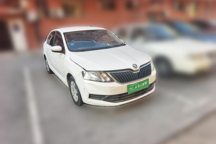 Used Skoda Rapid 2018 1.4L Manual Standard Edition Front Right 45 Deg