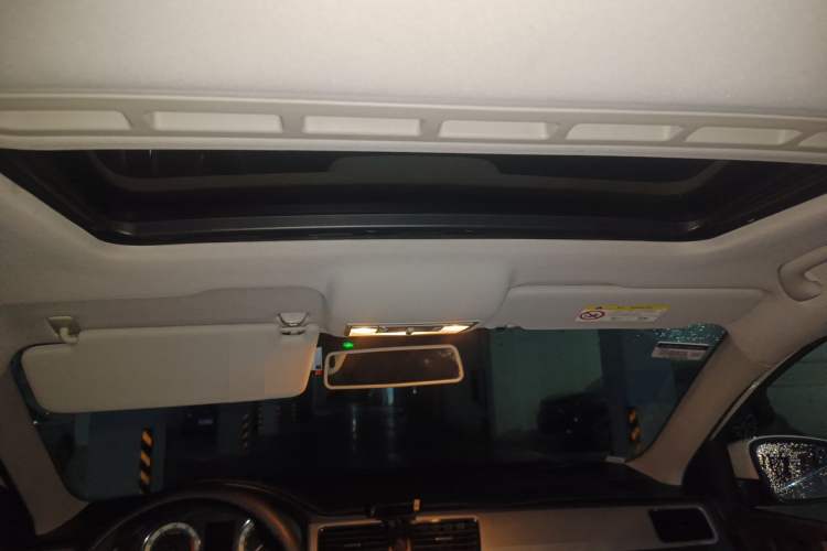 Used Skoda Rapid 2018 1.6L Manual Comfort Edition Headliner