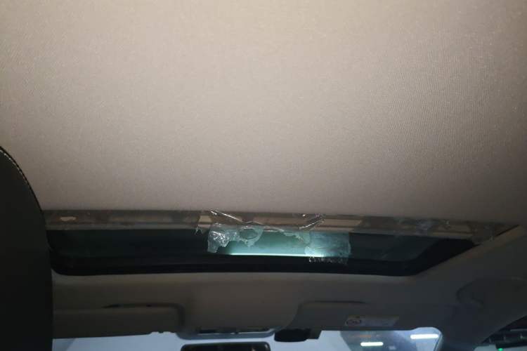 Used Skoda Rapid 2018 1.6L Manual Comfort Edition Headliner