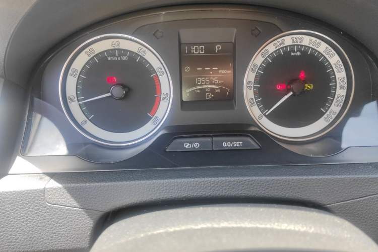 Used Skoda Rapid 2018 1.6L Automatic Comfort Edition Instrument Cluster