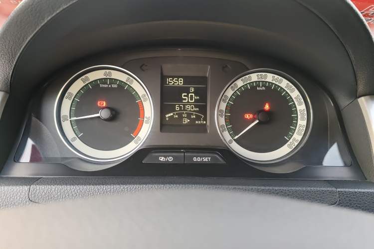 Used Skoda Rapid 2018 1.6L Manual Comfort Edition Instrument Cluster