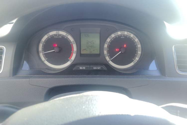 Used Skoda Rapid 2018 1.4L Manual Standard Edition Instrument Cluster
