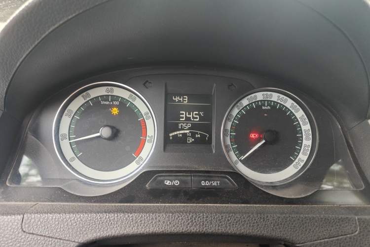 Used Skoda Rapid 2018 1.6L Manual Comfort Edition Instrument Cluster
