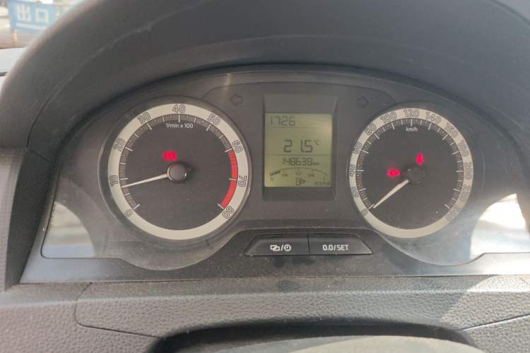 Used Skoda Rapid 2018 1.6L Manual Standard Edition Instrument Cluster