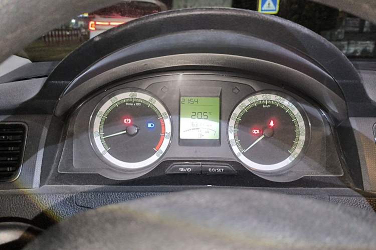 Used Skoda Rapid 2018 1.4L Manual Standard Edition Instrument Cluster