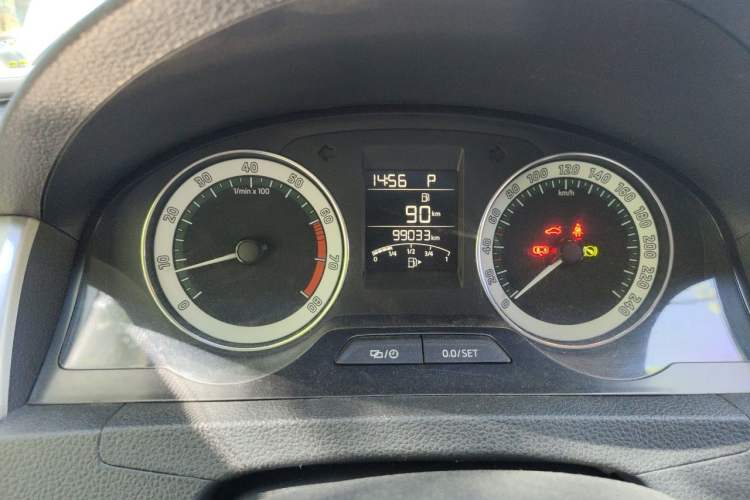 Used Skoda Rapid 2018 1.6L Automatic Comfort Edition Instrument Cluster