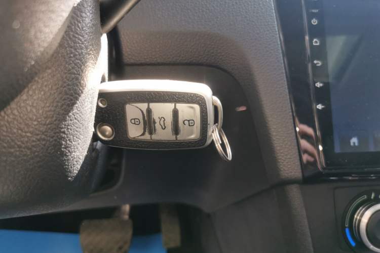 Used Skoda Rapid 2018 1.6L Automatic Comfort Edition Interior 1