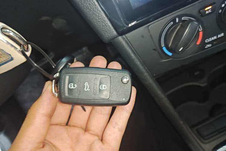 Used Skoda Rapid 2018 1.6L Automatic Comfort Edition Interior 1