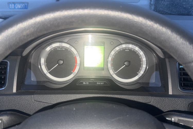 Used Skoda Rapid 2018 1.4L Manual Standard Edition Interior 3