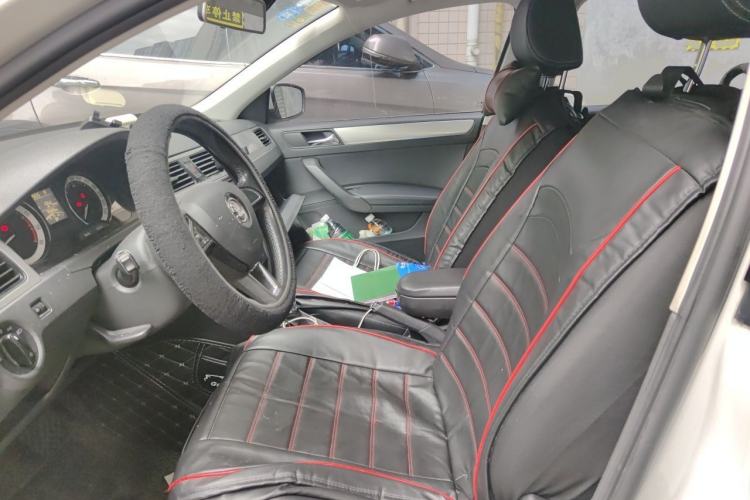 Used Skoda Rapid 2018 1.6L Automatic Comfort Edition Left Front Seat