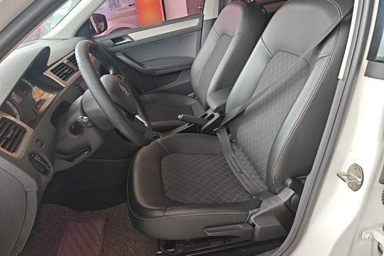 Used Skoda Rapid 2018 1.6L Automatic Comfort Edition Left Front Seat