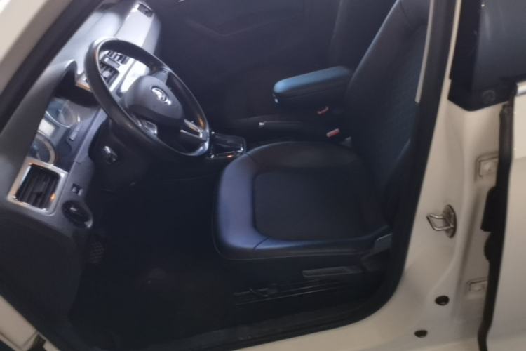 Used Skoda Rapid 2018 1.6L Automatic Comfort Edition Left Front Seat