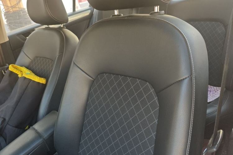 Used Skoda Rapid 2018 1.6L Manual Comfort Edition Left Front Seat