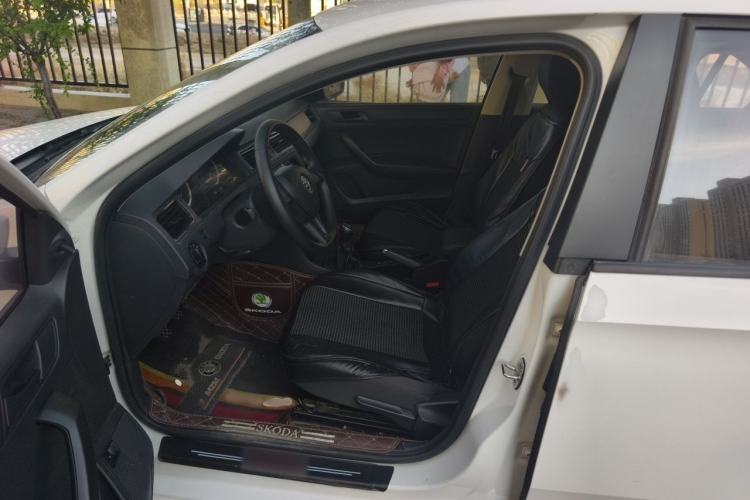 Used Skoda Rapid 2018 1.4L Manual Standard Edition Left Front Seat
