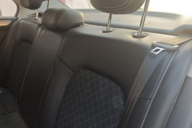 Used Skoda Rapid 2018 1.6L Manual Comfort Edition Left Rear Seat
