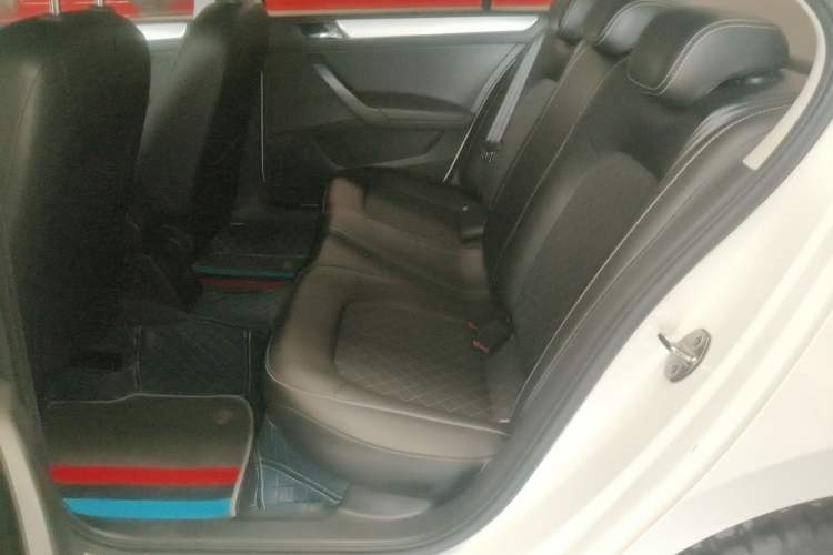 Used Skoda Rapid 2018 1.6L Manual Comfort Edition Left Rear Seat