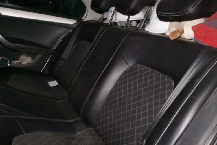 Used Skoda Rapid 2018 1.6L Automatic Comfort Edition Left Rear Seat