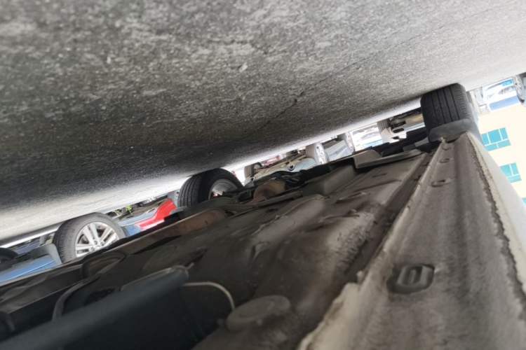 Used Skoda Rapid 2018 1.6L Automatic Comfort Edition Left Side Sill